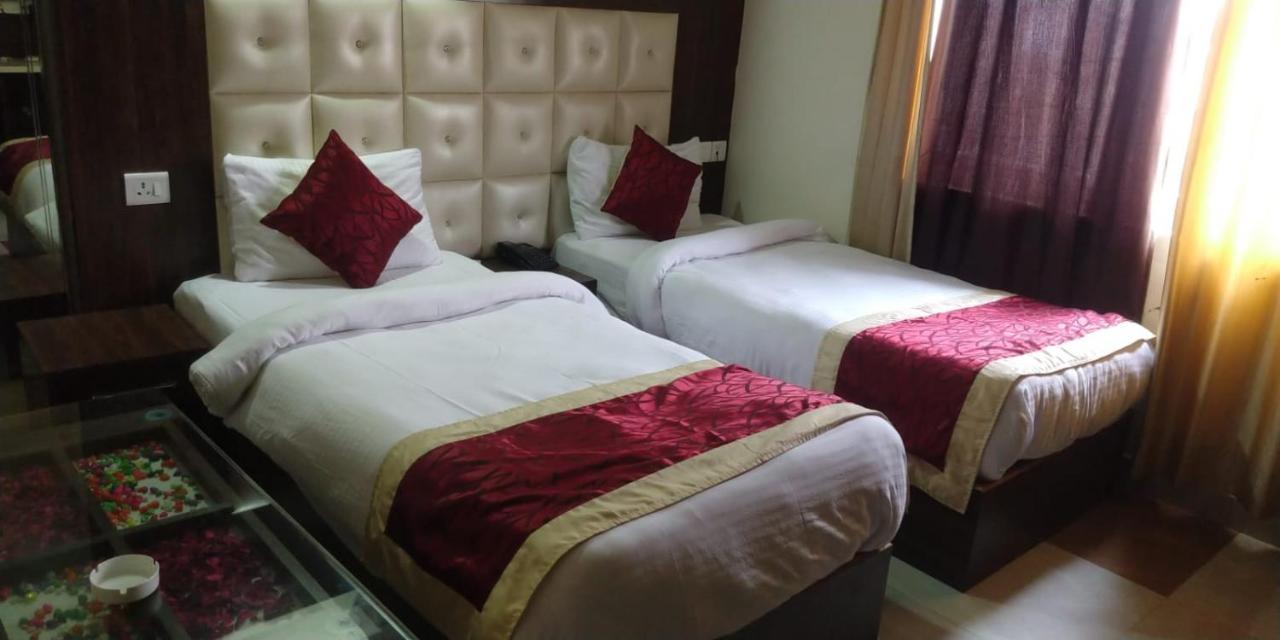 Hotel Ss Grand Lucknow Exterior foto