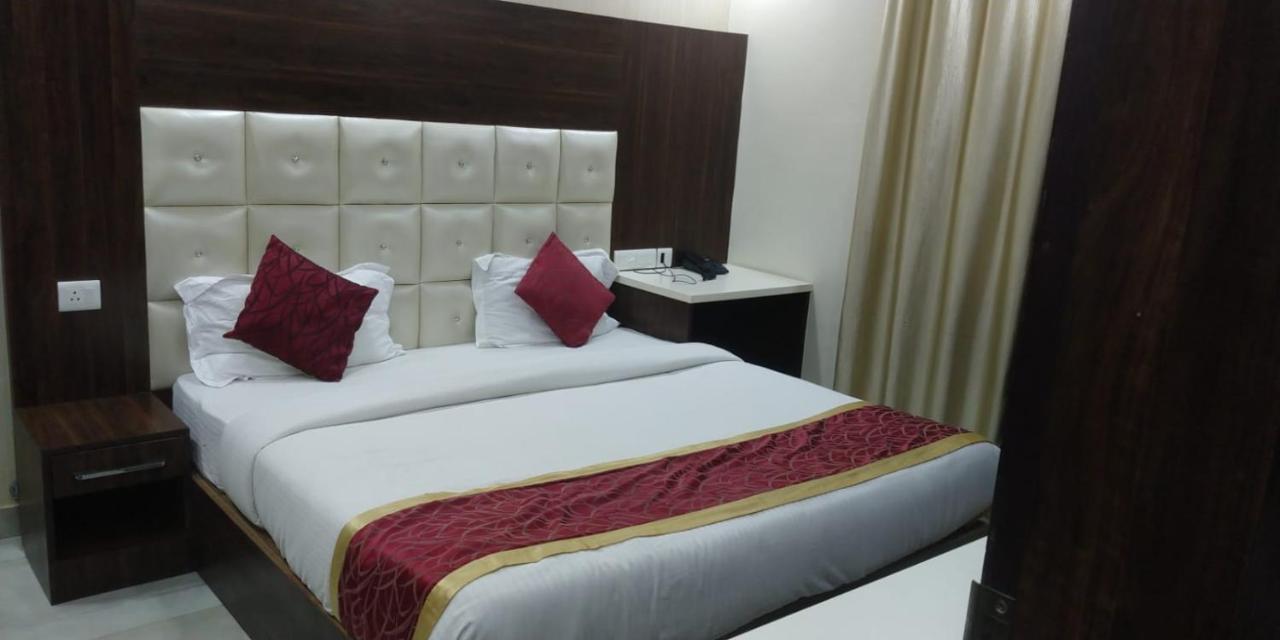 Hotel Ss Grand Lucknow Exterior foto